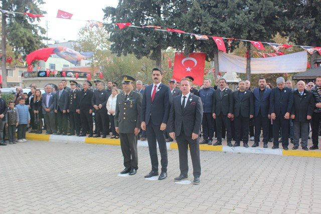 10 Kasım Gazi Mustafa Kemal Atatürk'ü Anma Programı kapsamında, ilçemizde 