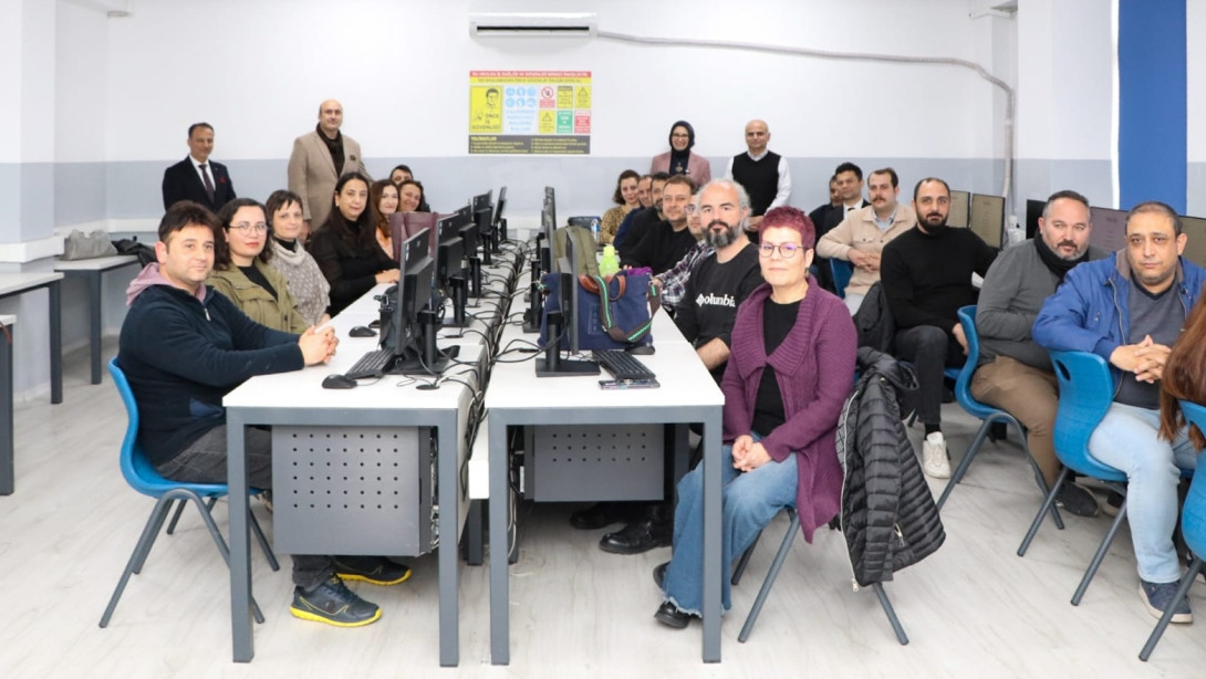 Mersin'de Yapay Zekâ Rüzgârı Esiyor!