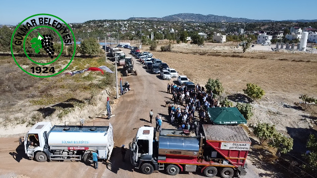 Akdeniz Mahallesine 7 Km Asfalt Döküldü